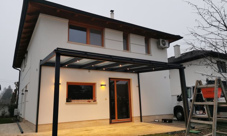Terrassenüberdachungen, Pergolen, Carports, Vordächer