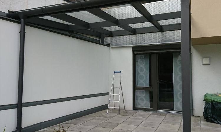 Terrassenüberdachungen, Pergolen, Carports, Vordächer