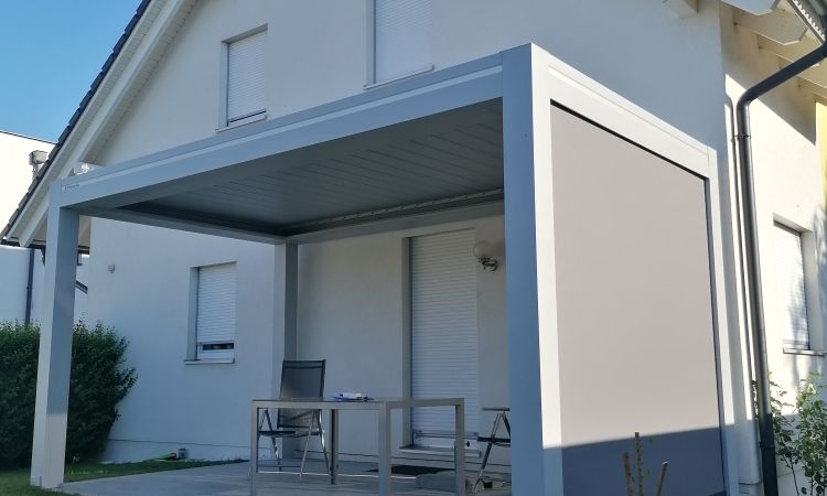 Beschattungssysteme für Wintergärten und Pergolen